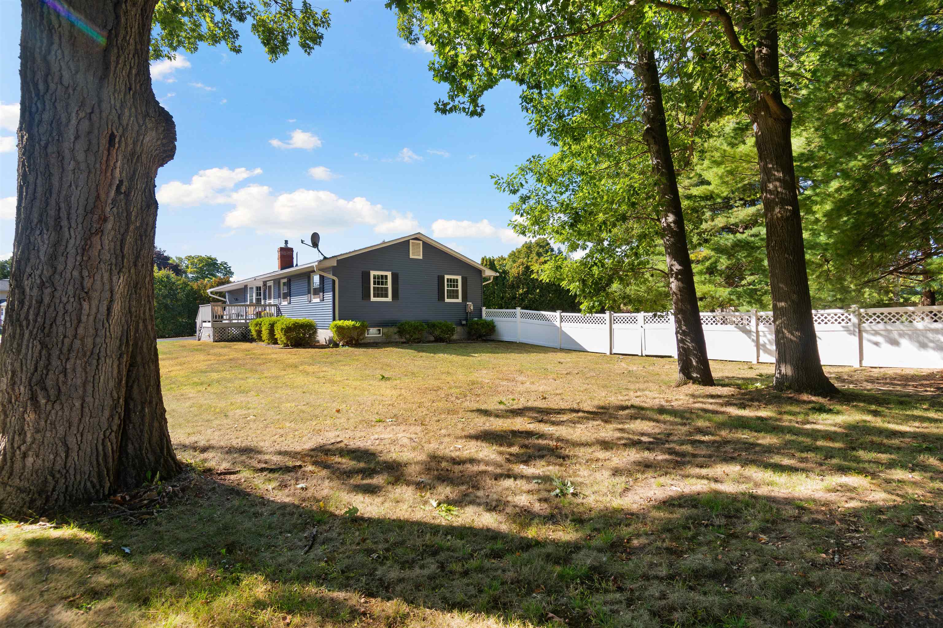 105 Bonanza Park Property Photo 42