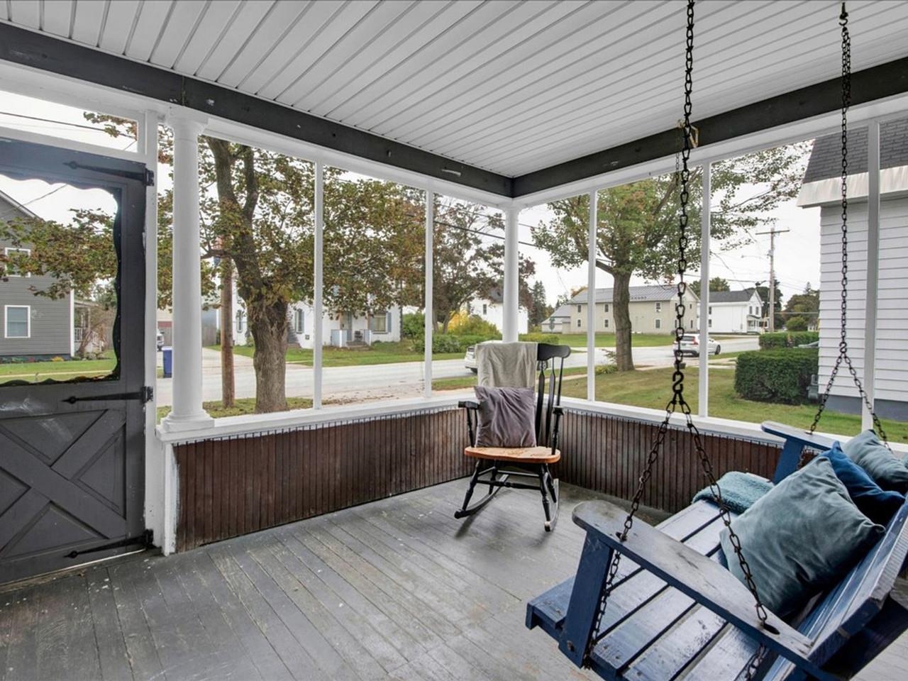 85 Canada Street Property Photo 5