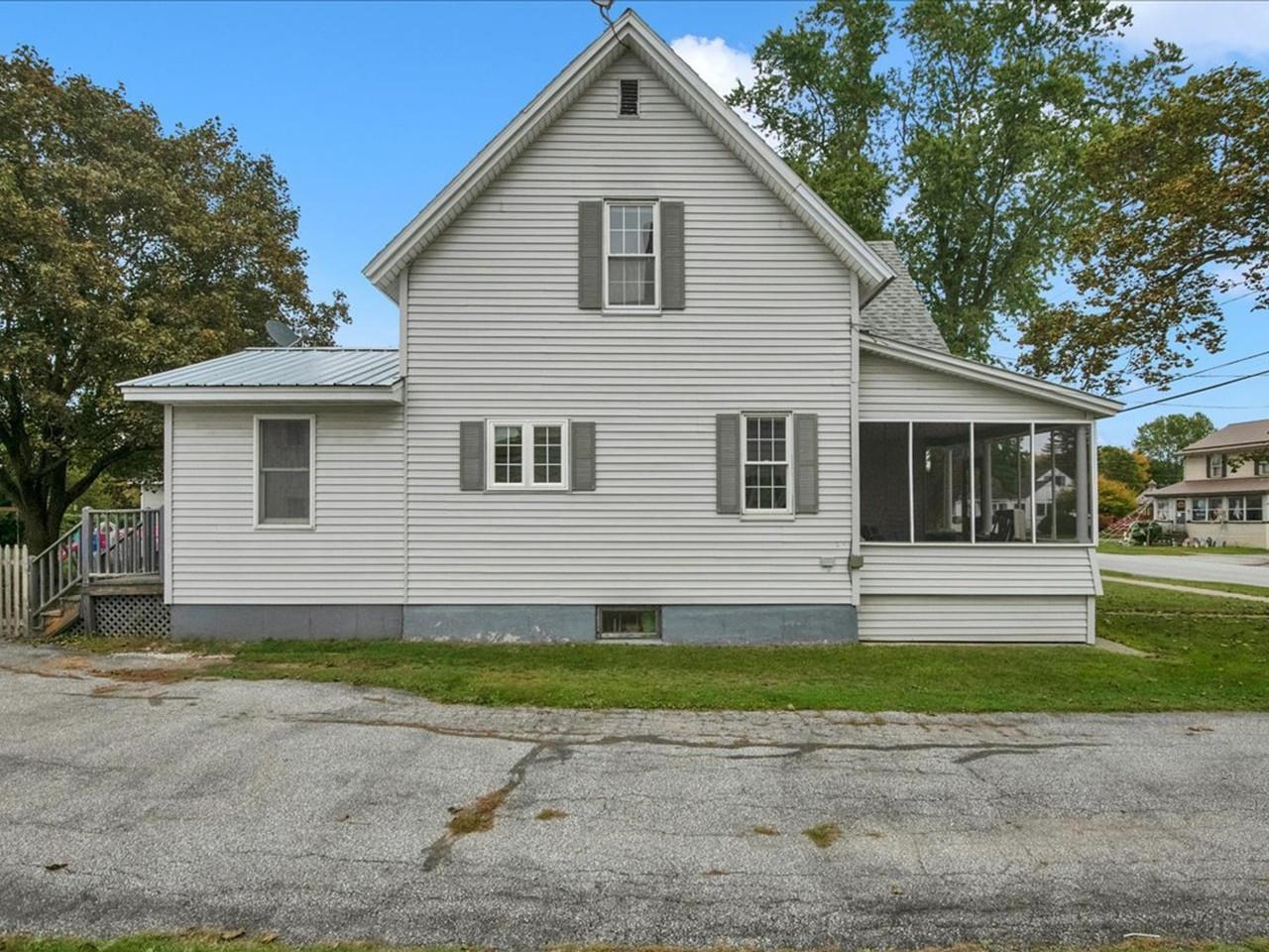 85 Canada Street Property Photo 38