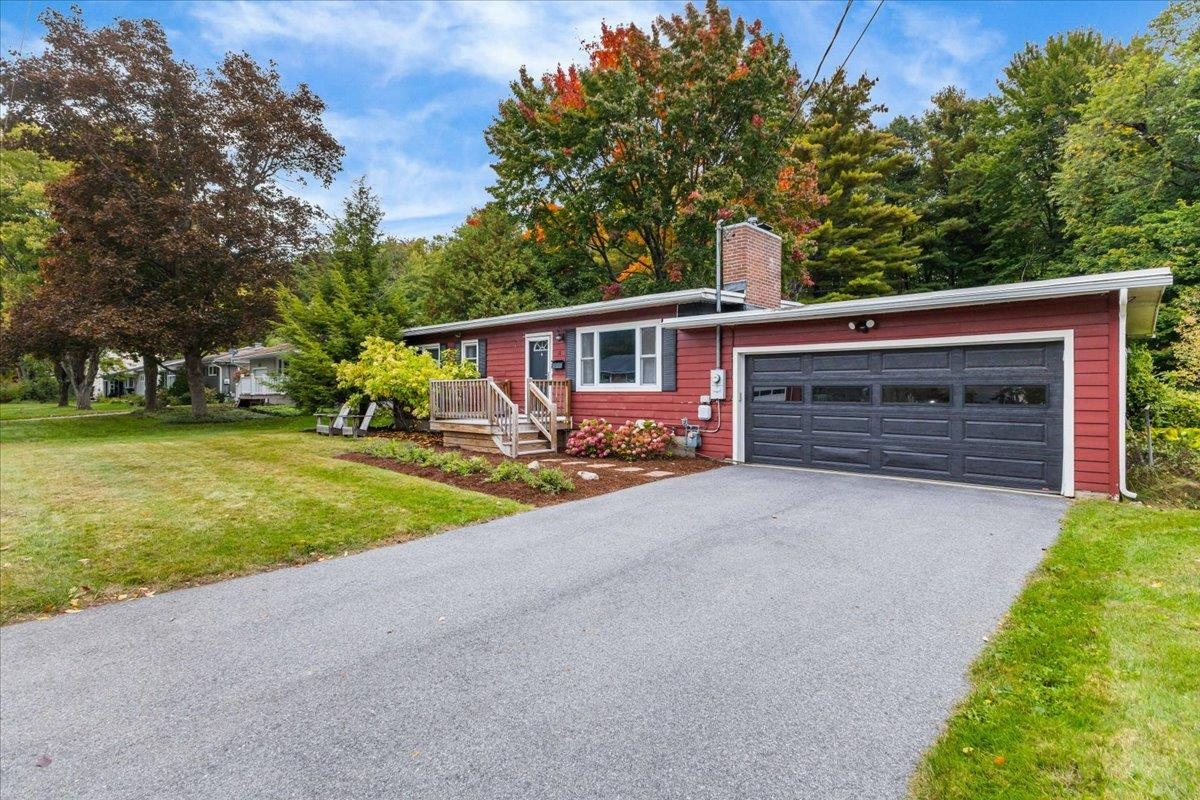 18 Victory Drive Property Photo 2