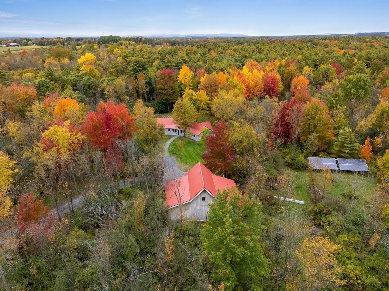 2088 Town Line Road Property Photo 2