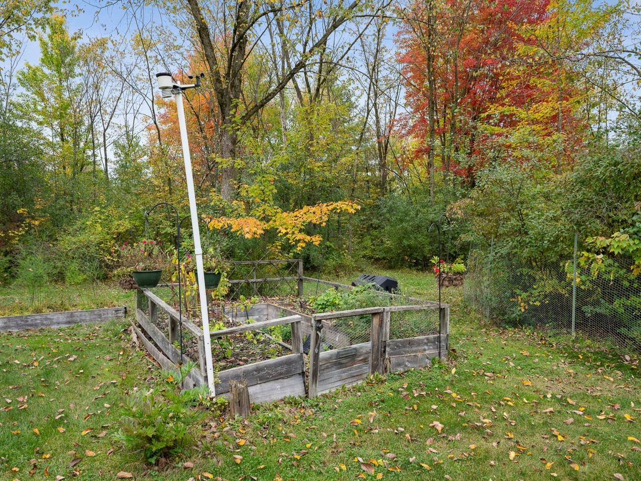 2088 Town Line Road Property Photo 41