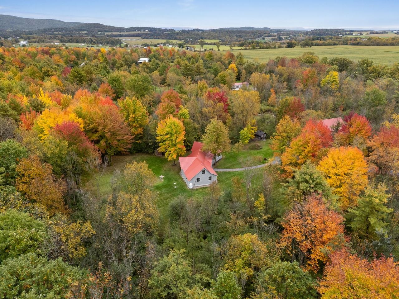 2088 Town Line Road Property Photo 47