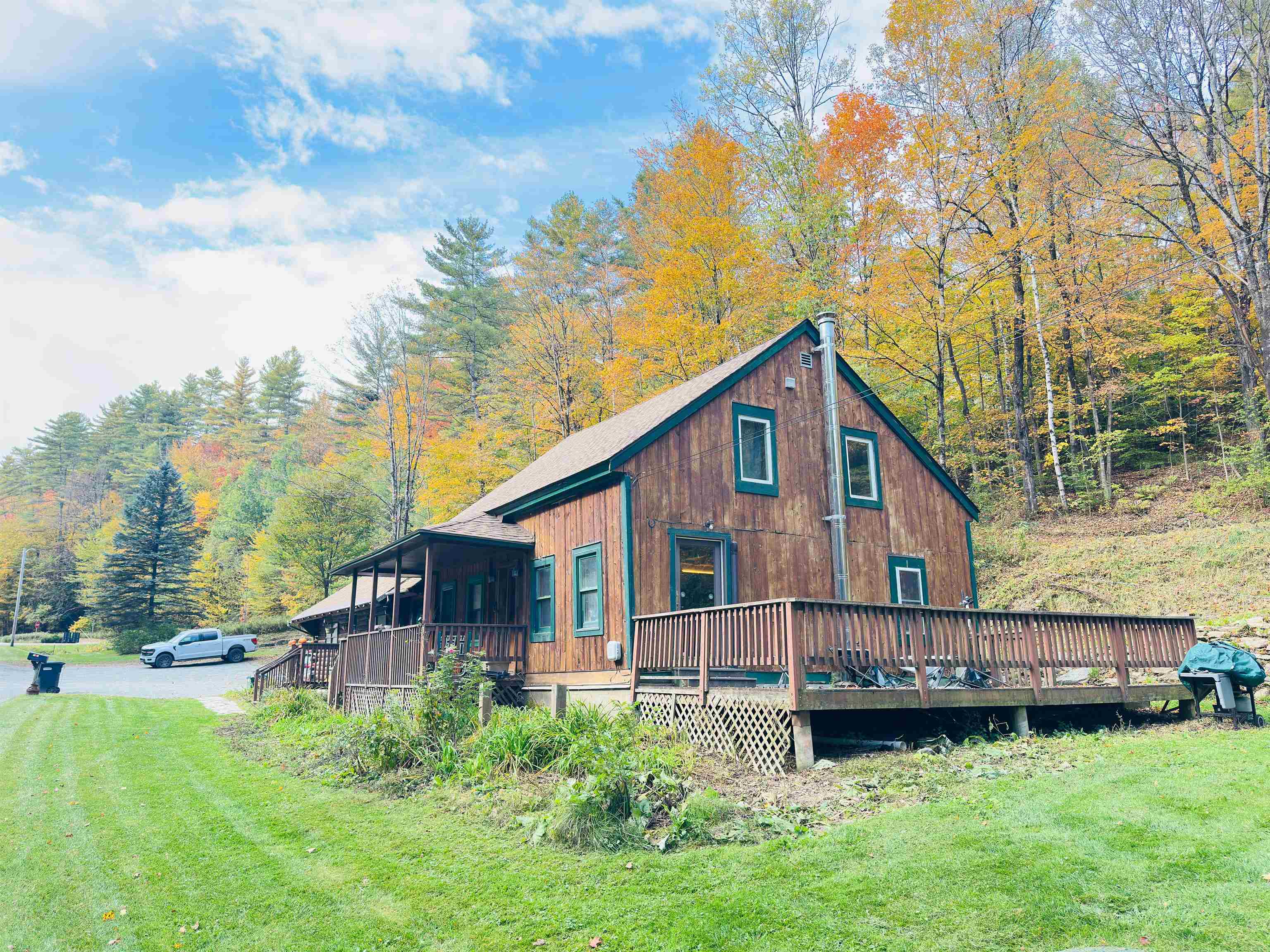 3080 Waterbury Road Property Photo 2