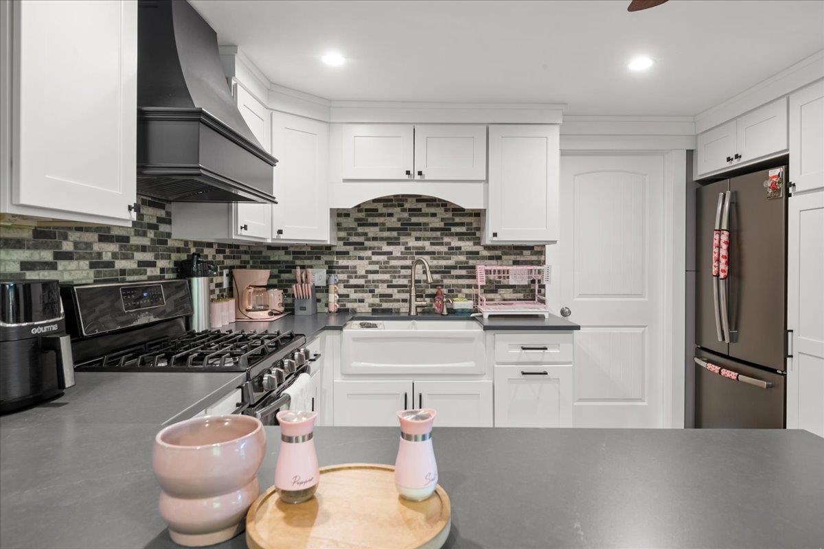22 Park Street Property Photo 26