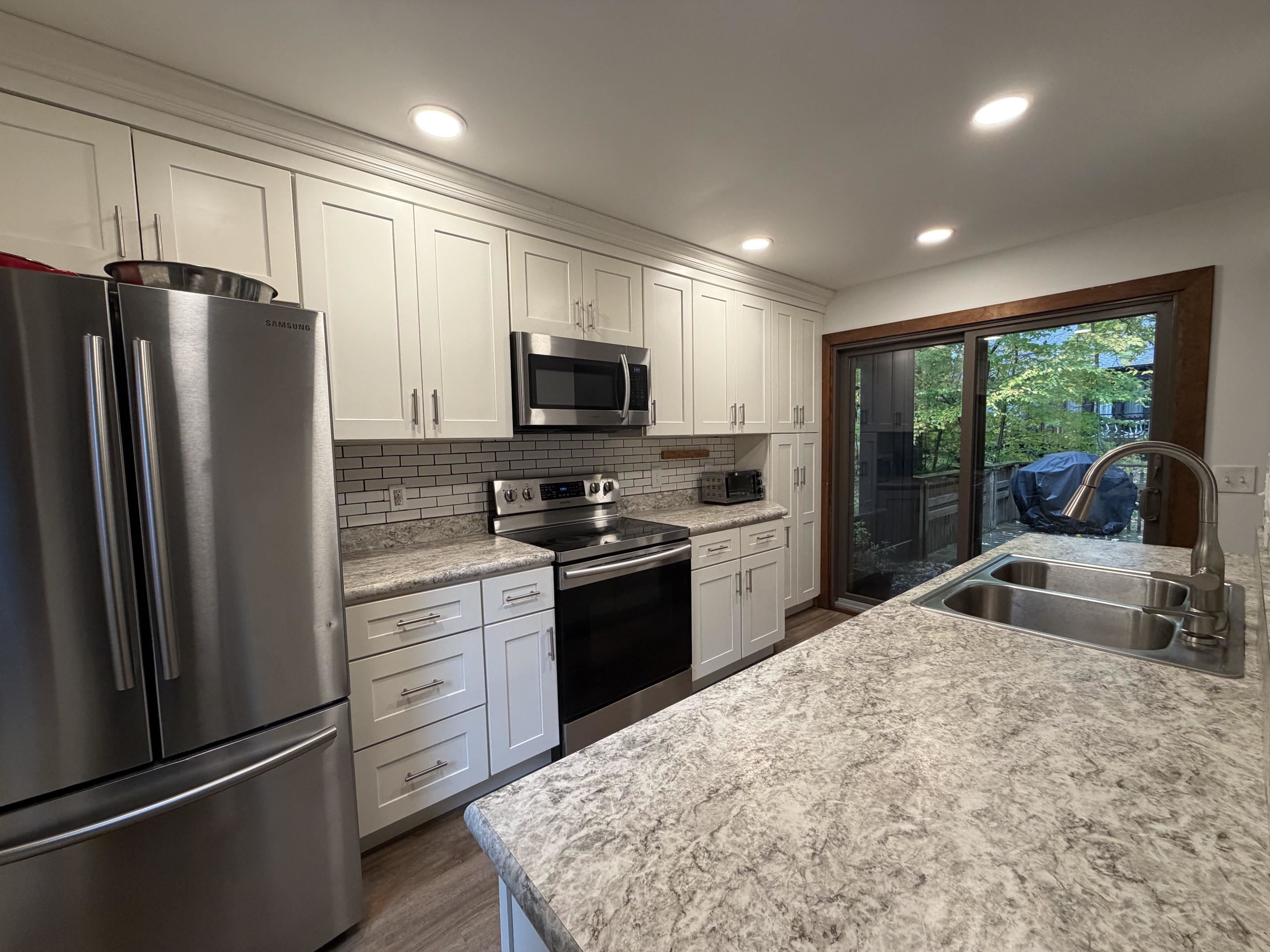4604 Battleground Road Property Photo 8