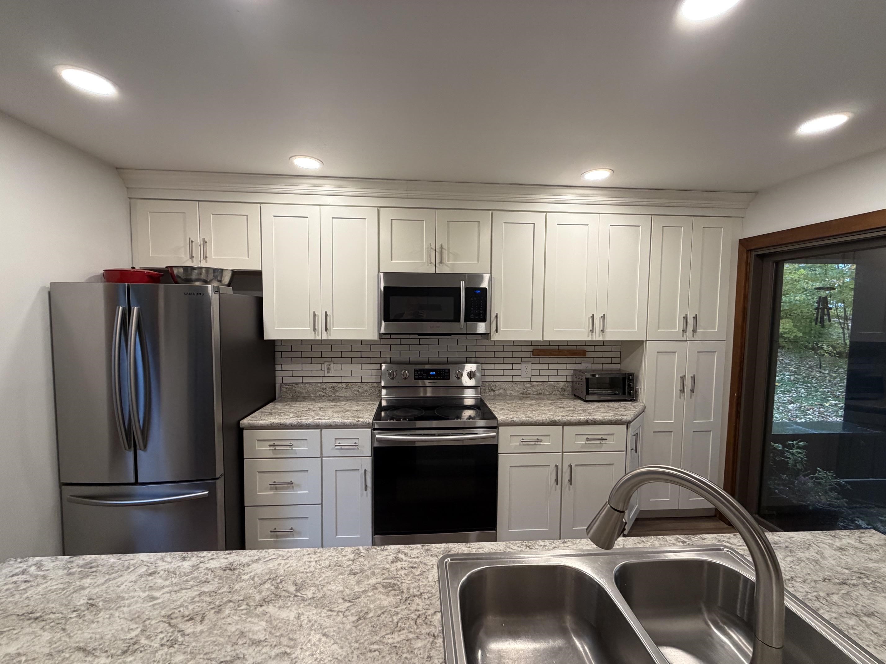 4604 Battleground Road Property Photo 9