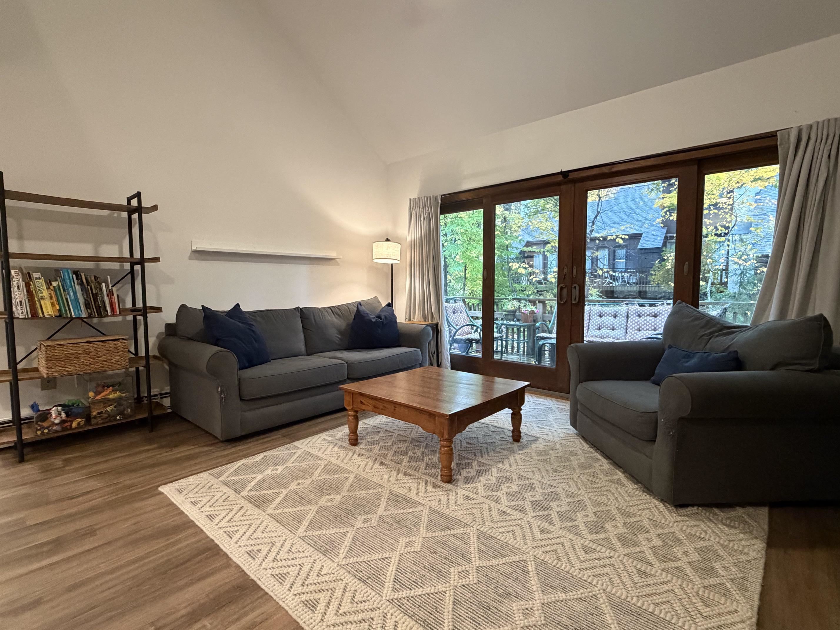 4604 Battleground Road Property Photo 17