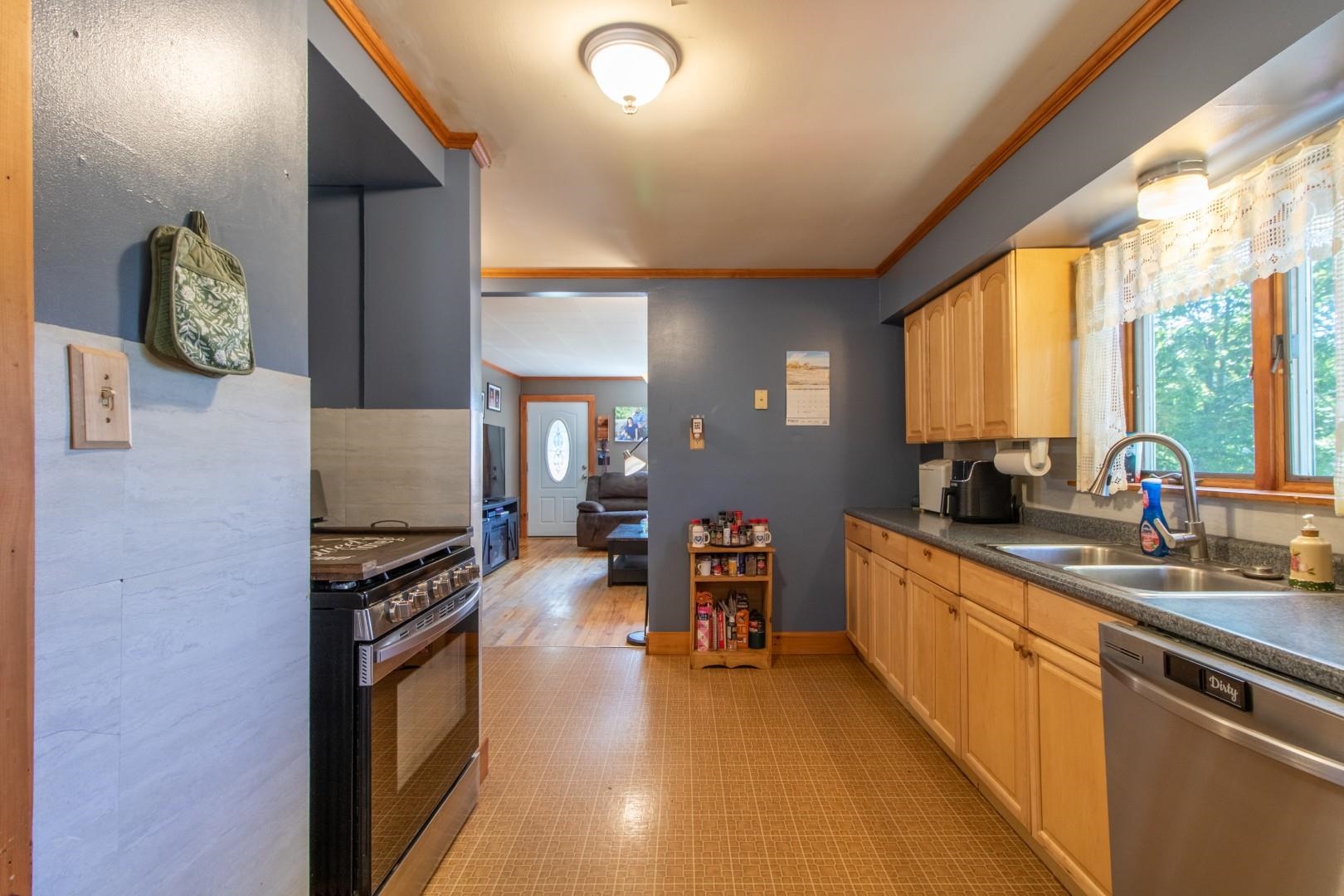 281 Sunset Terrace Property Photo 7
