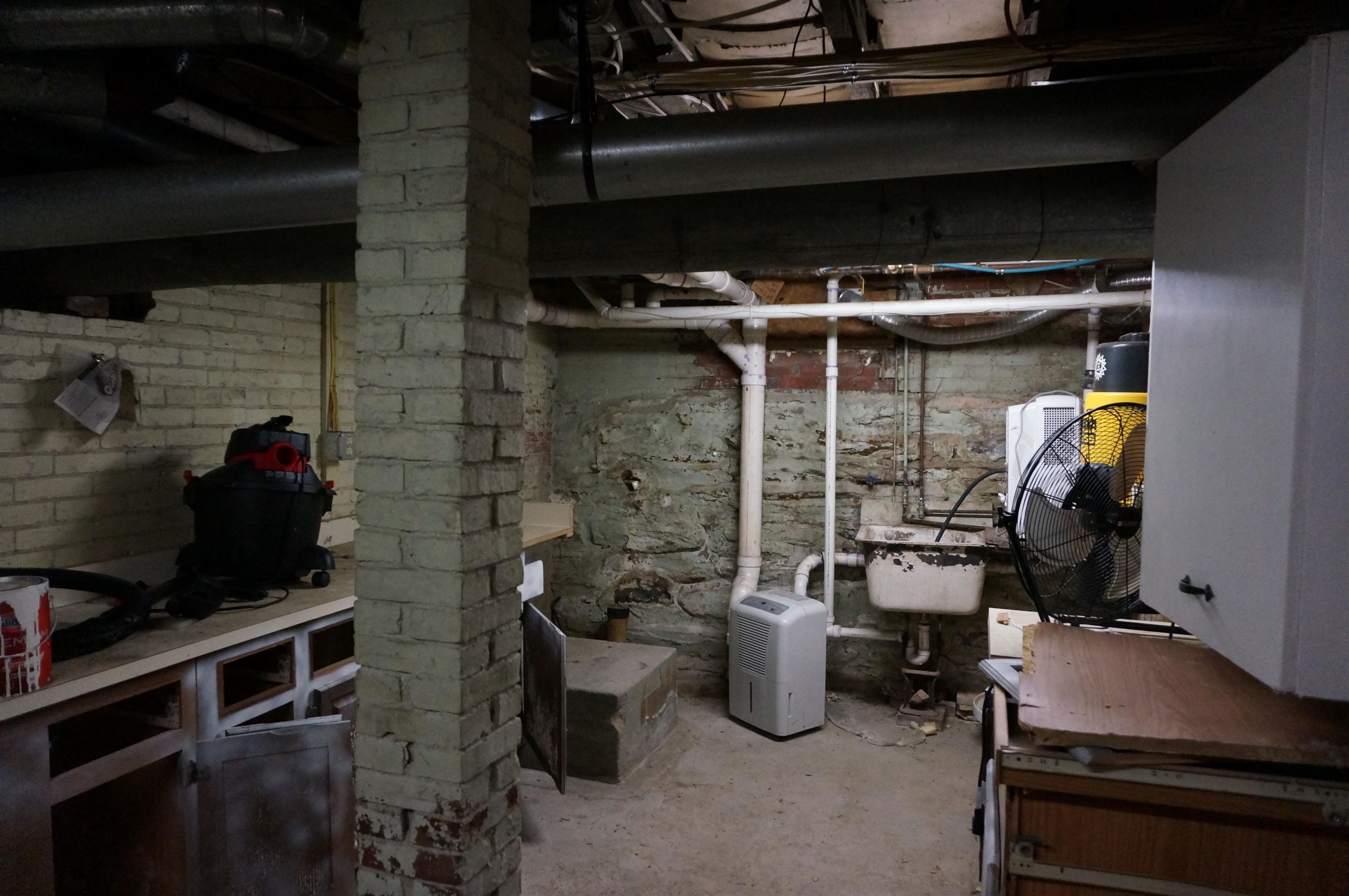 77 Webster Street Property Photo 32