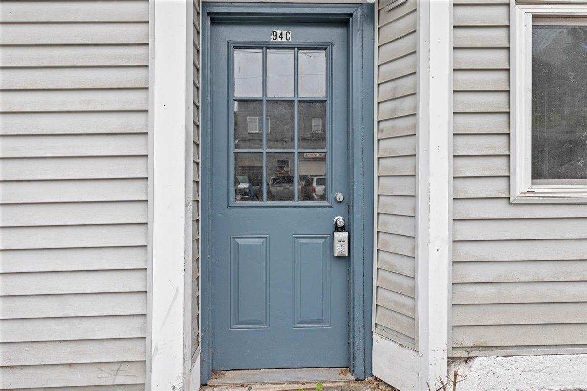 94 Mallets Bay Avenue Property Photo 8