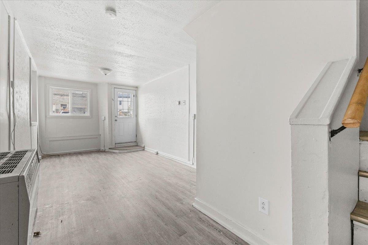 94 Mallets Bay Avenue Property Photo 15