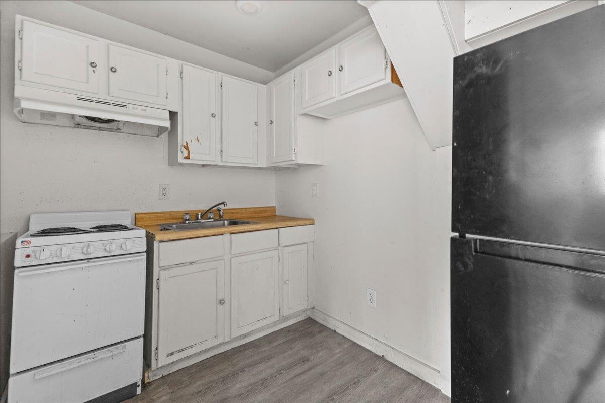 94 Mallets Bay Avenue Property Photo 19