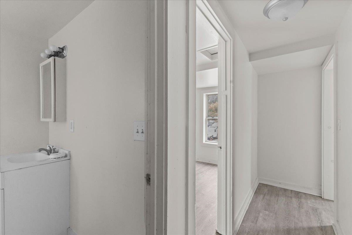 94 Mallets Bay Avenue Property Photo 21