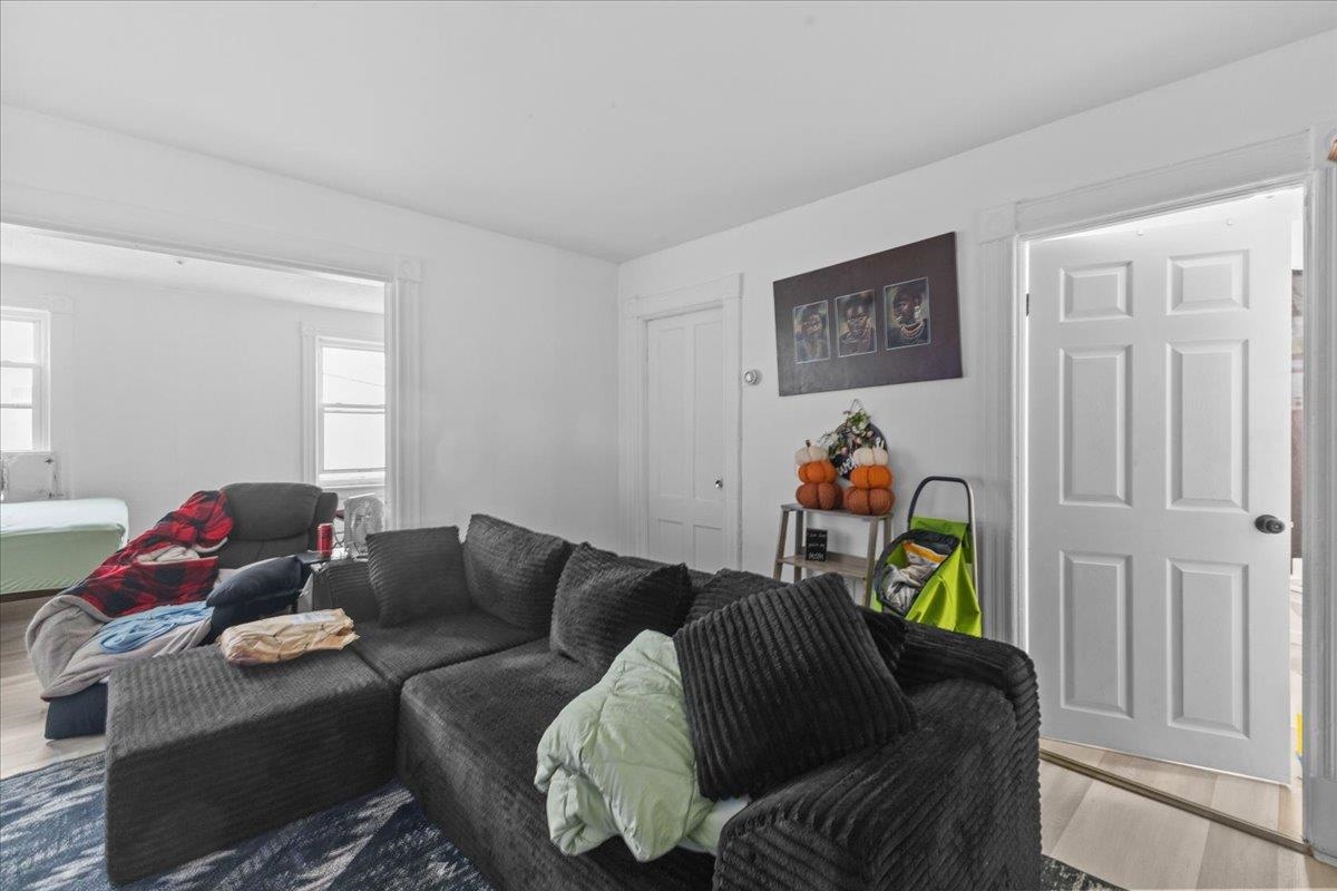 94 Mallets Bay Avenue Property Photo 32
