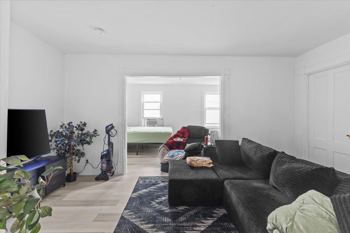 94 Mallets Bay Avenue Property Photo 33