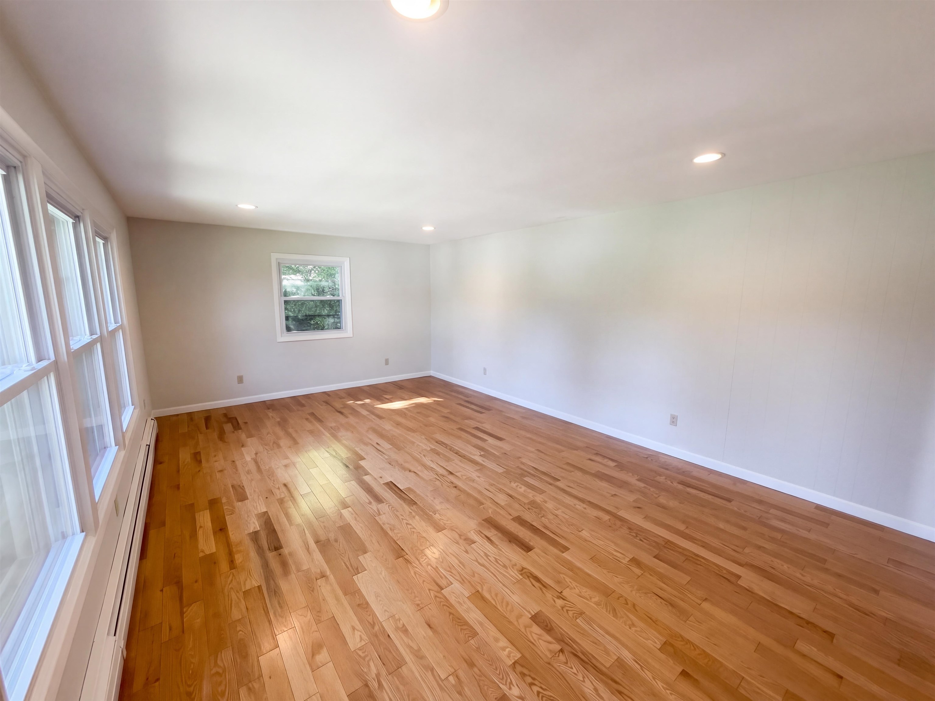 201 Fairview Street Property Photo 9