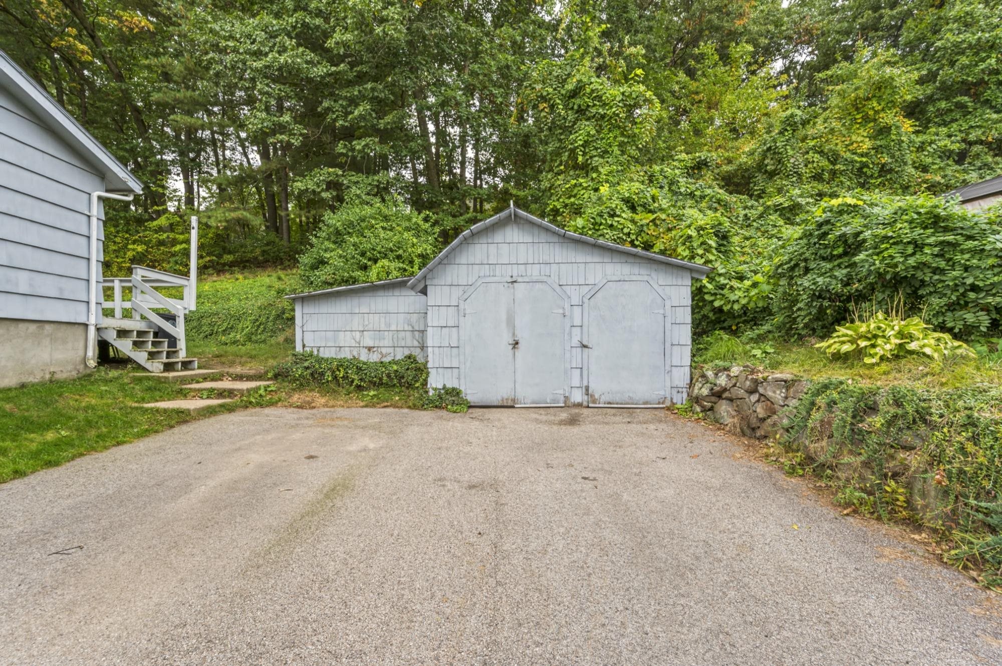 91 Conant Road Property Photo 35
