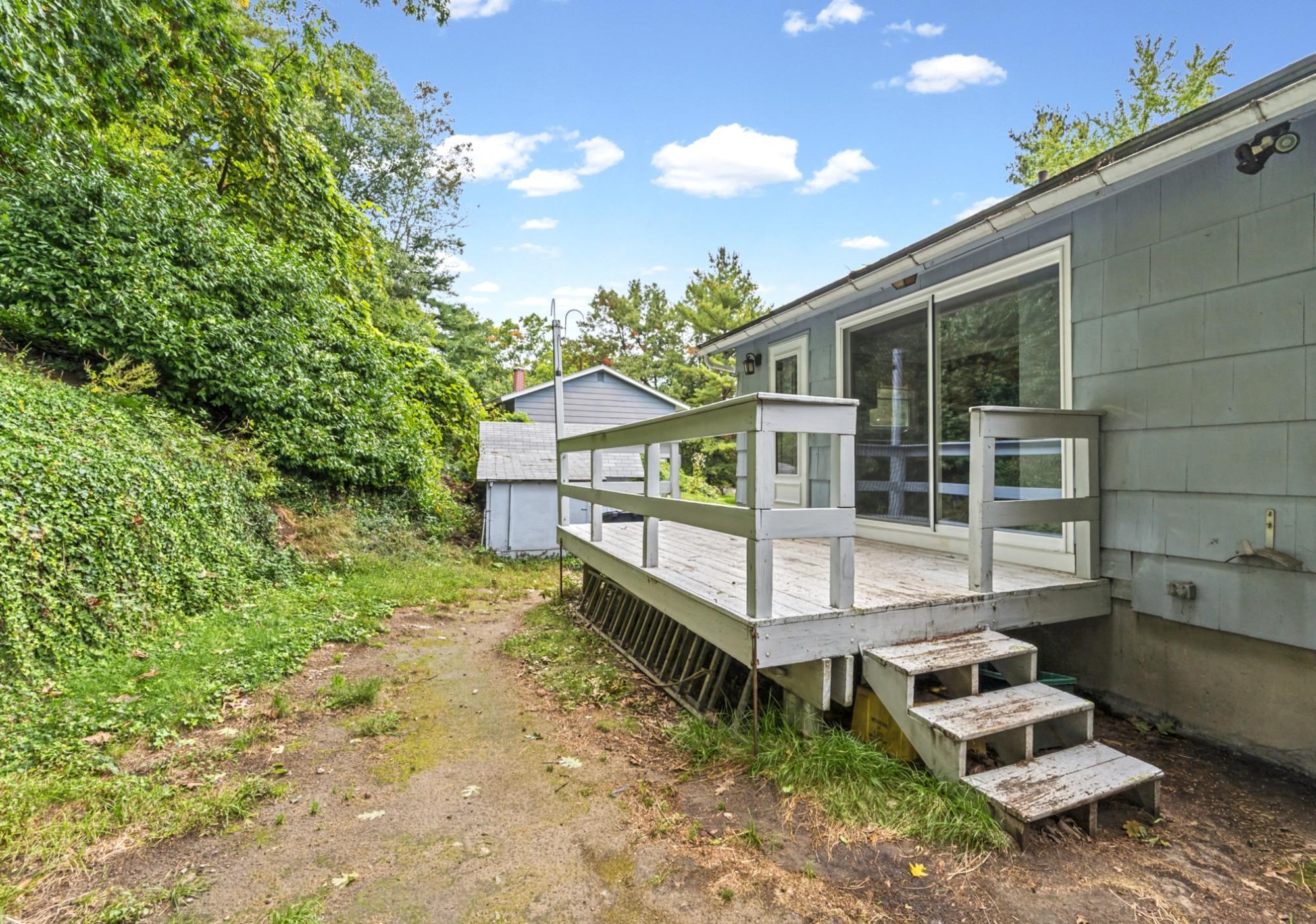 91 Conant Road Property Photo 37