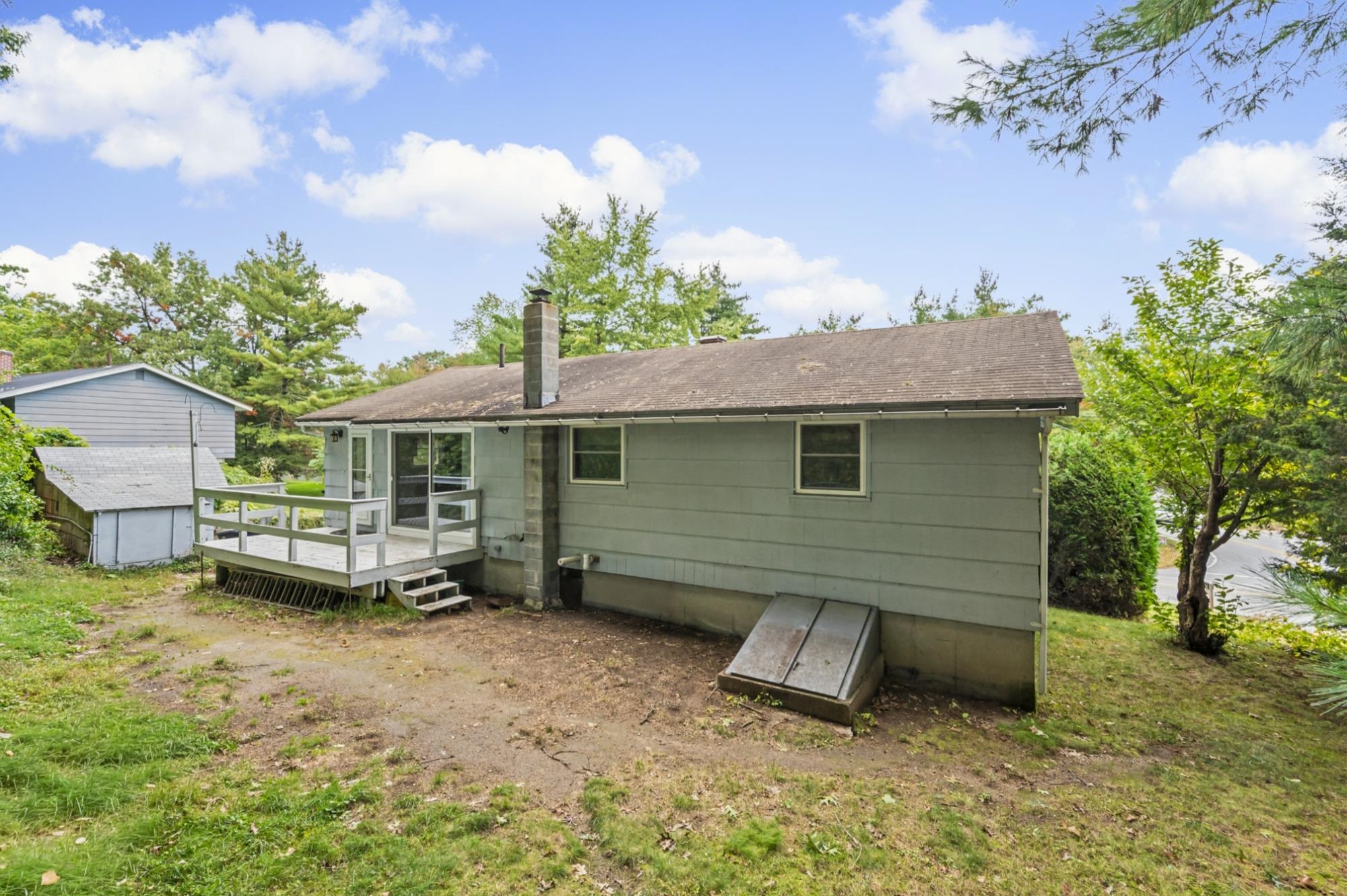 91 Conant Road Property Photo 38
