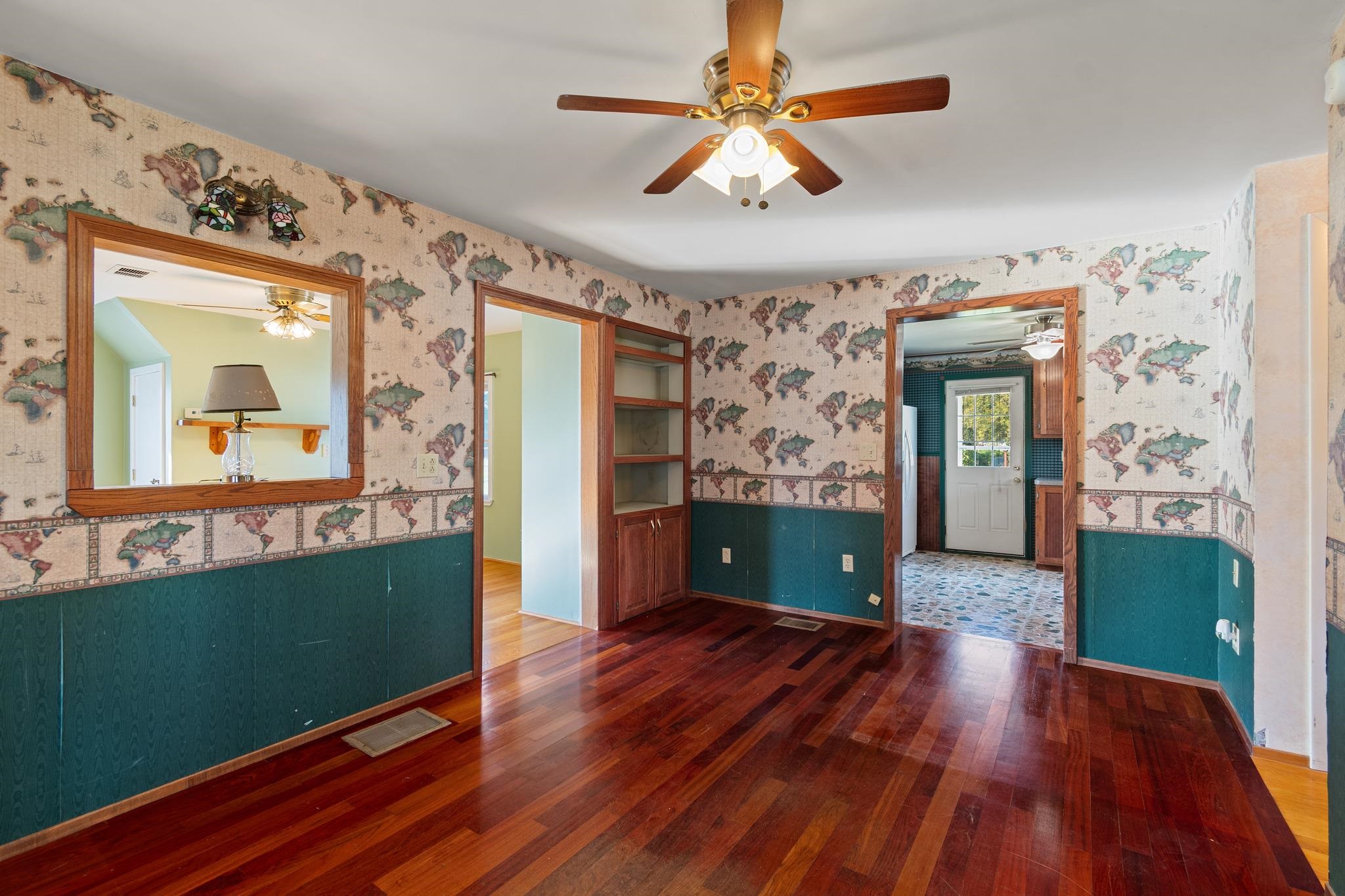30 Pine Street Property Photo 7