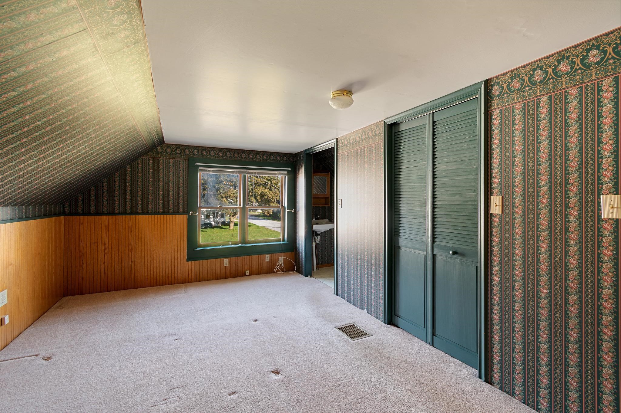 30 Pine Street Property Photo 21