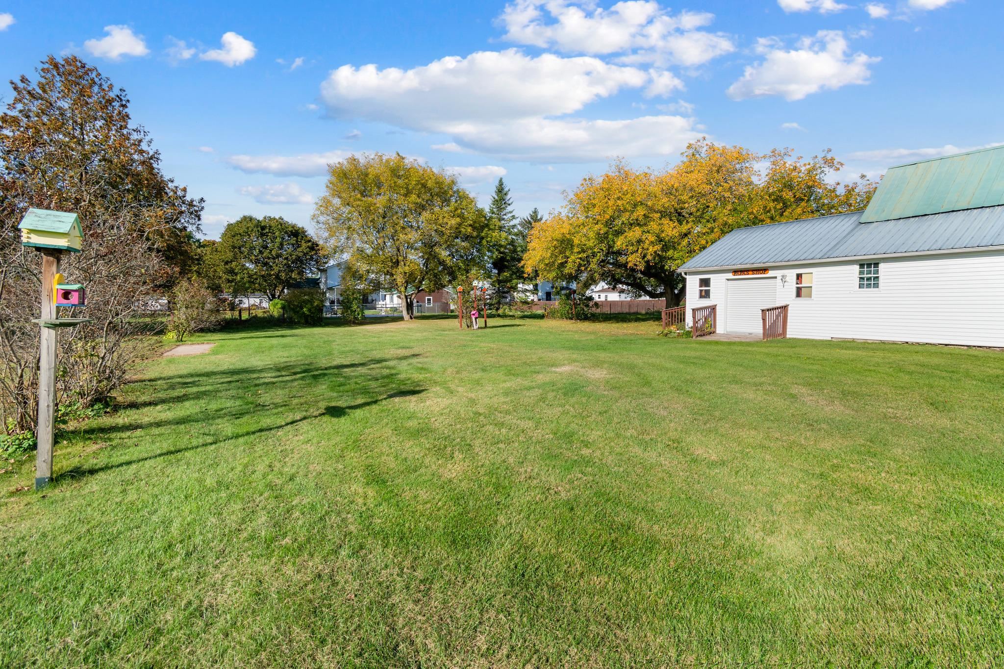 30 Pine Street Property Photo 35