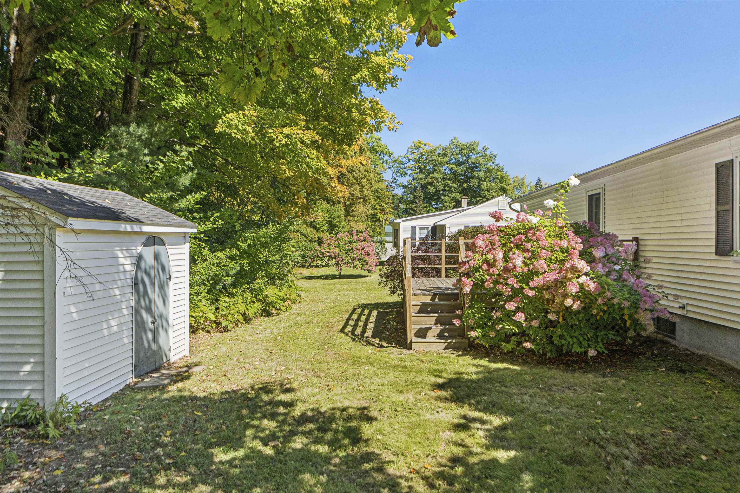 1474 Hartford Avenue Property Photo 24