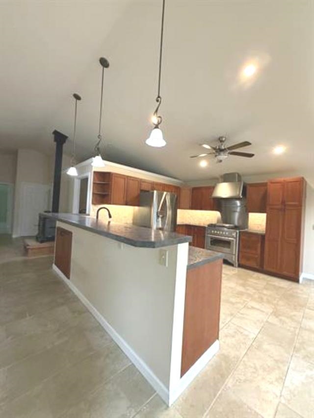 130 Robinson Road Property Photo 3