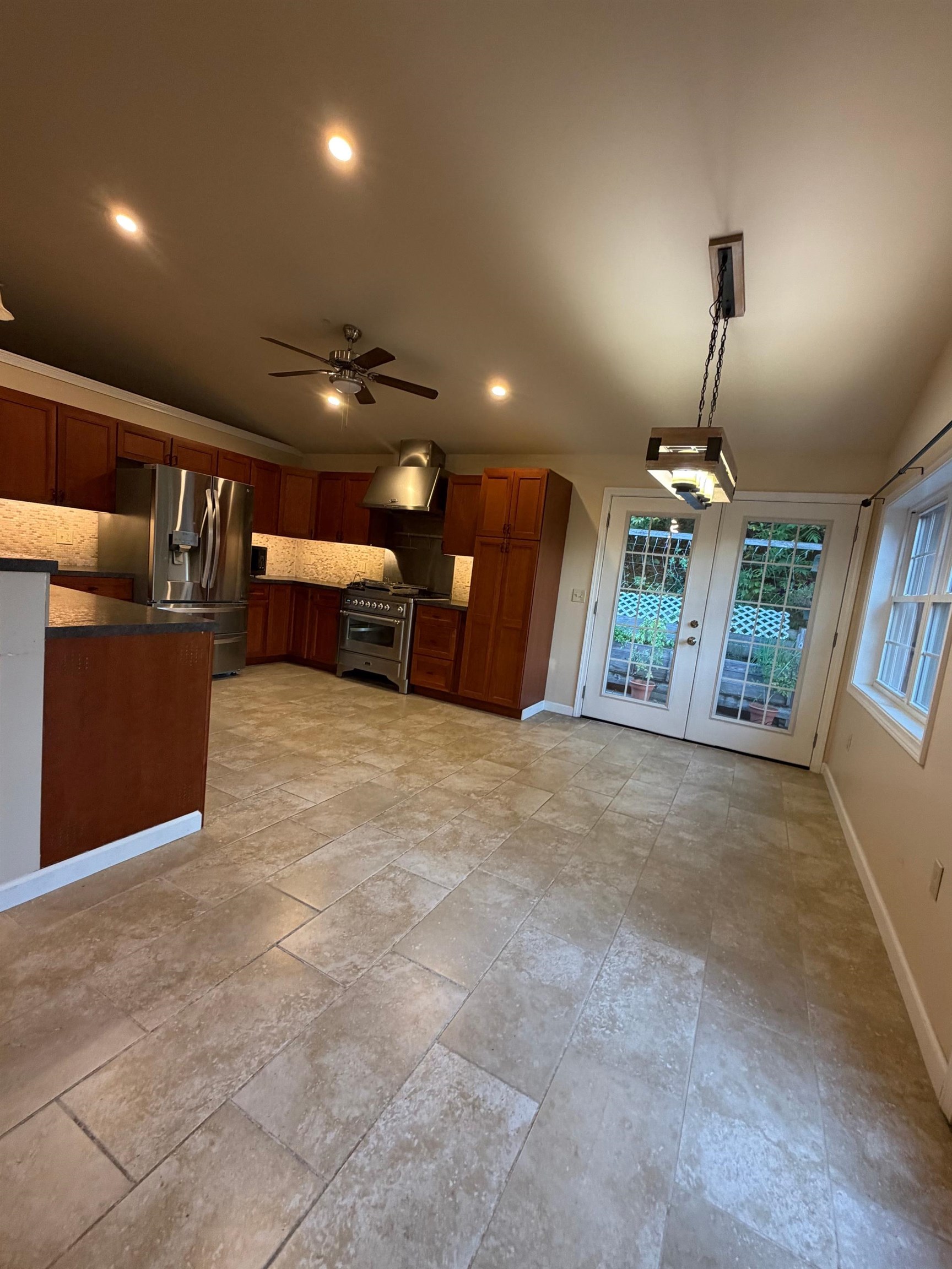 130 Robinson Road Property Photo 6