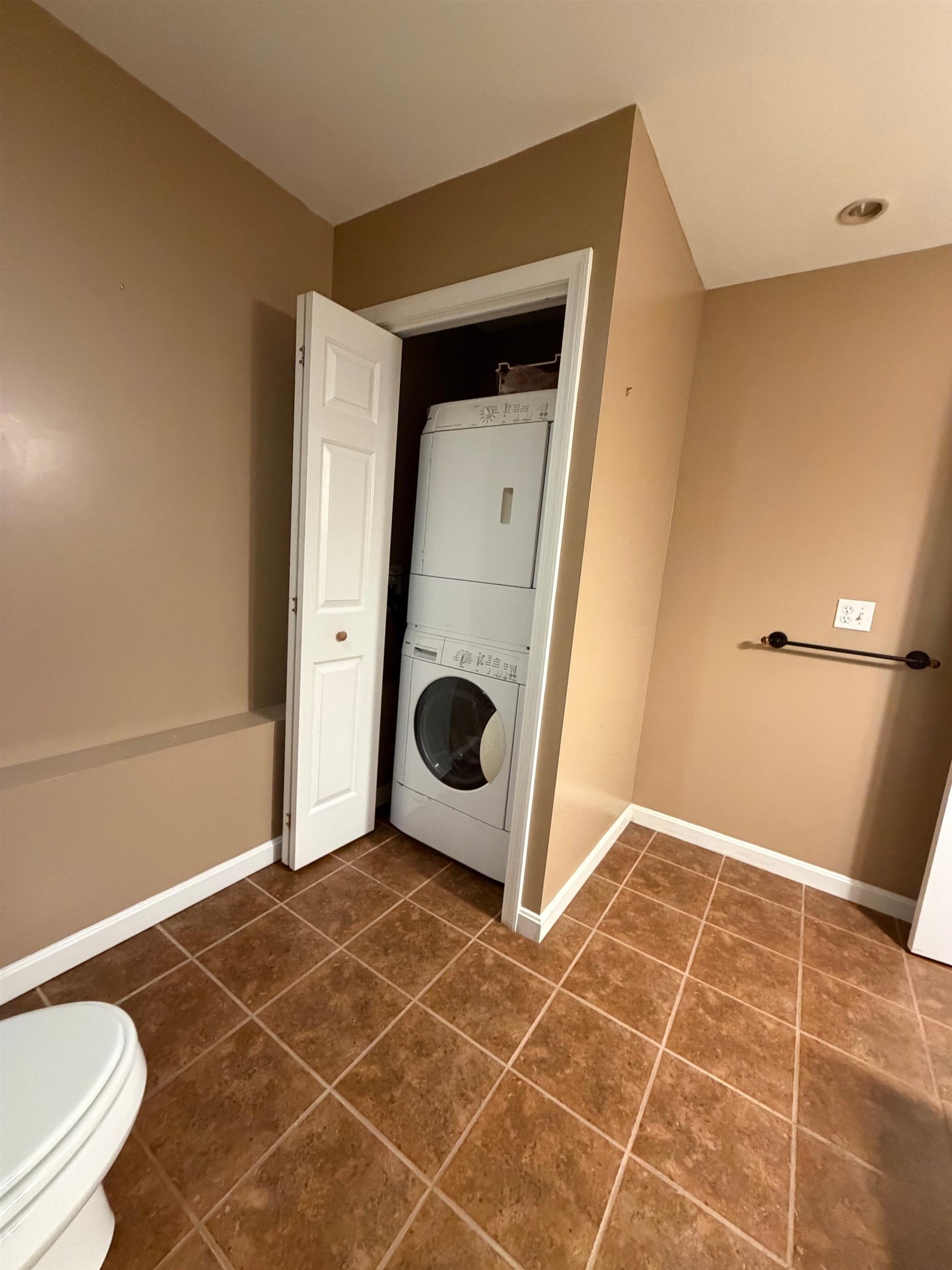 130 Robinson Road Property Photo 35