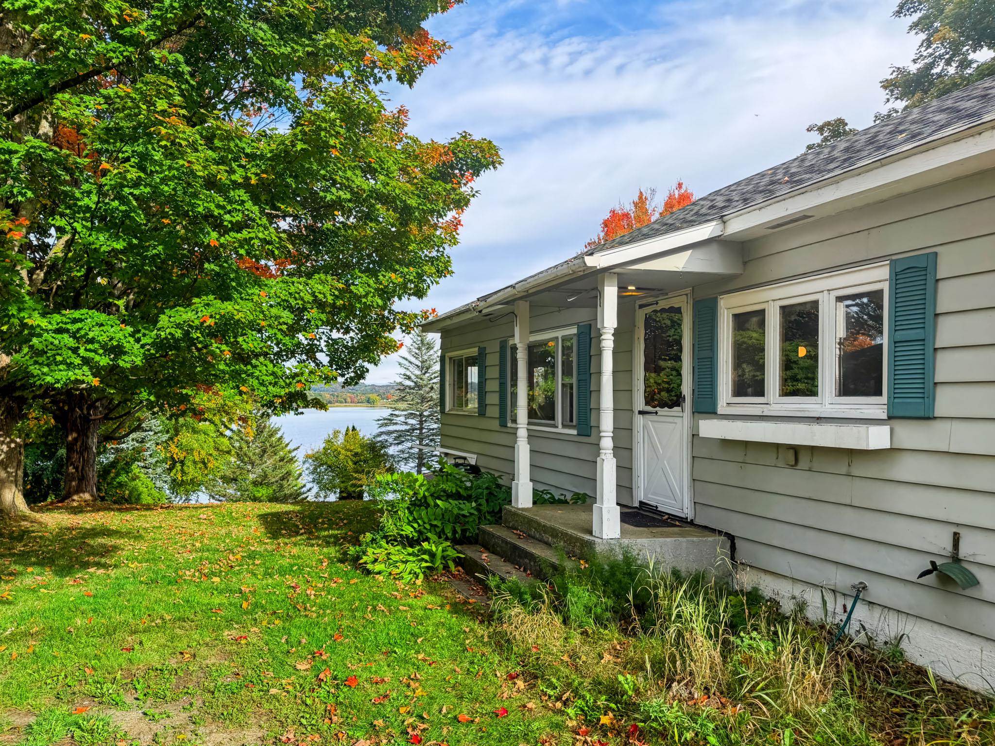 230 Campbell Road Property Photo 4