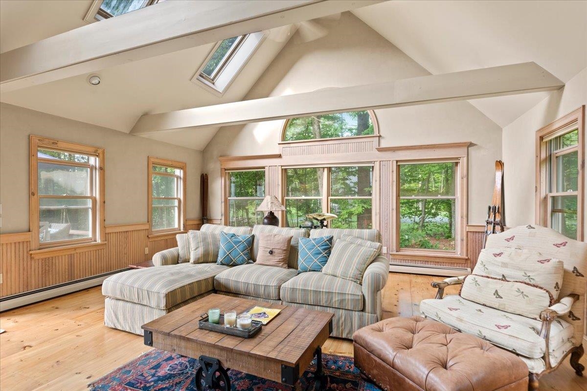 235 Birch Grove Property Photo 10