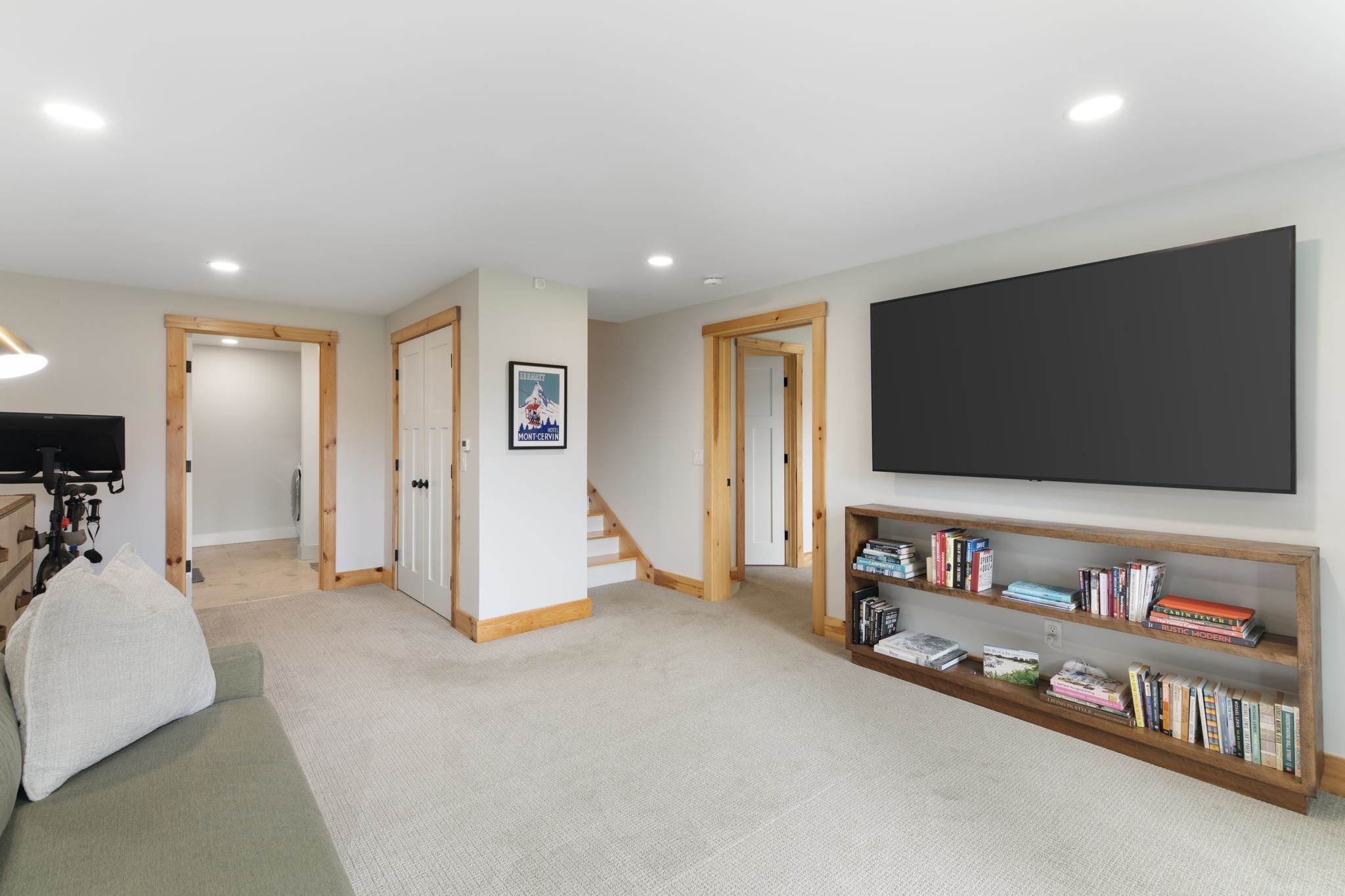 92 Oakmont Lane Property Photo 35