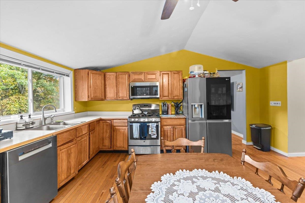 252 Spring Road Property Photo 10