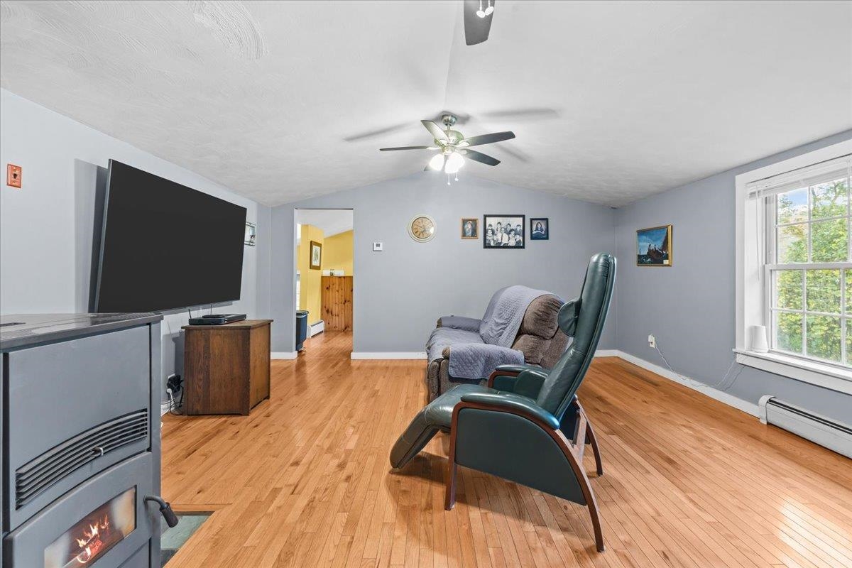 252 Spring Road Property Photo 16