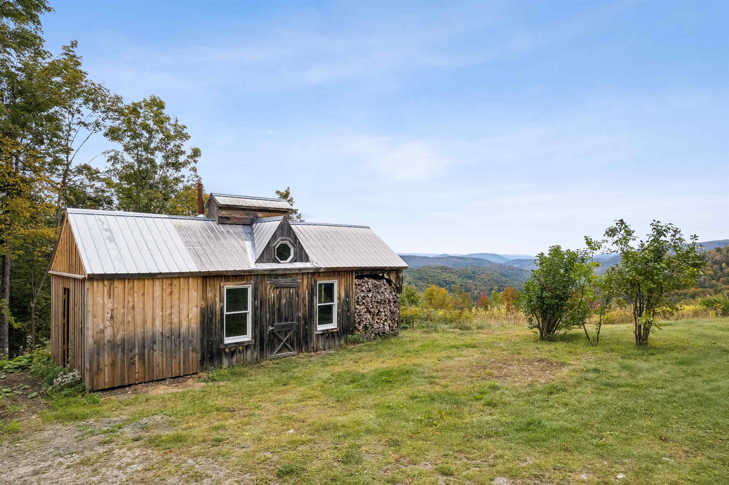 1783 Stone Chimney Road Property Photo 9