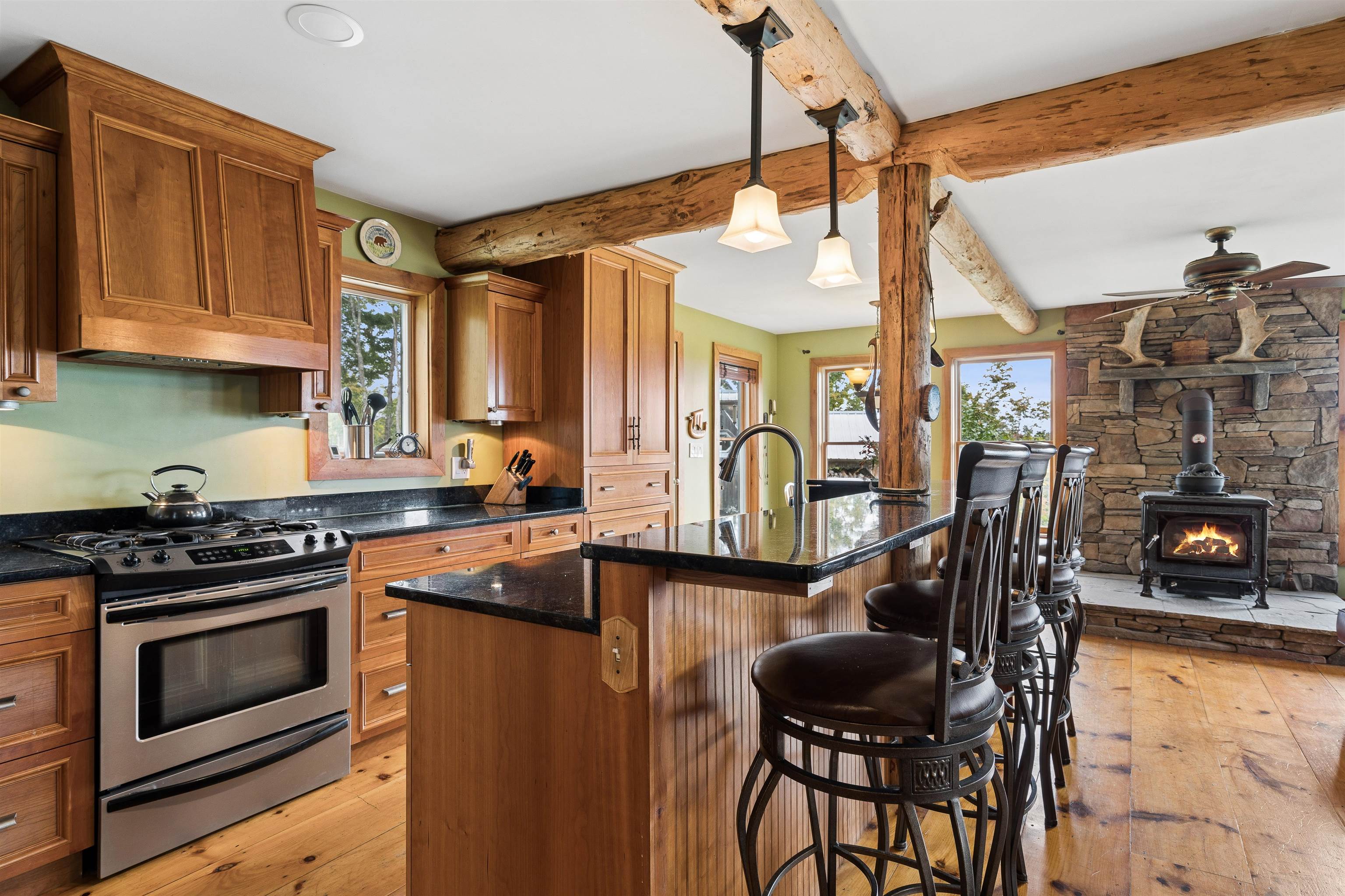 1783 Stone Chimney Road Property Photo 11