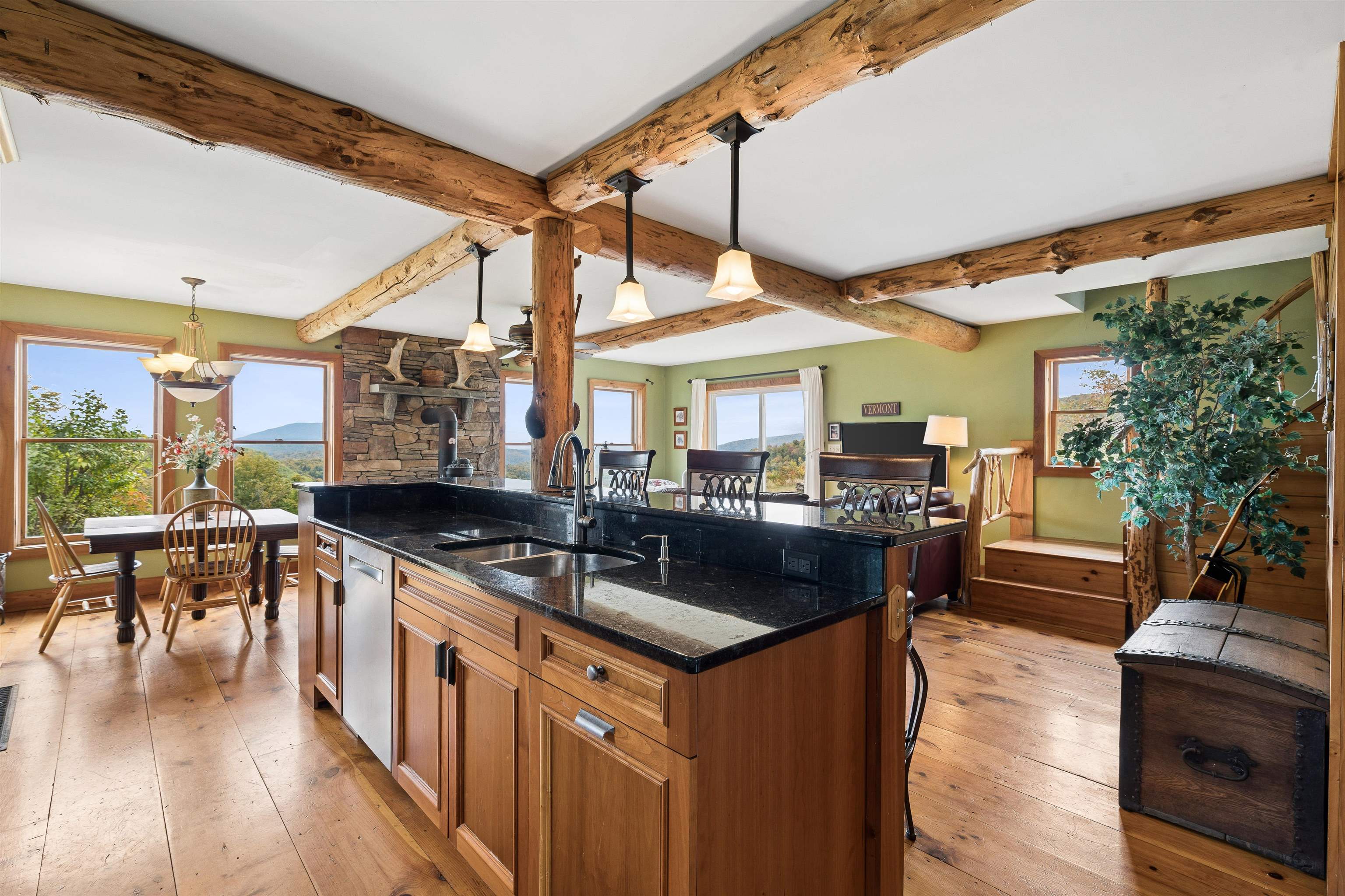 1783 Stone Chimney Road Property Photo 13