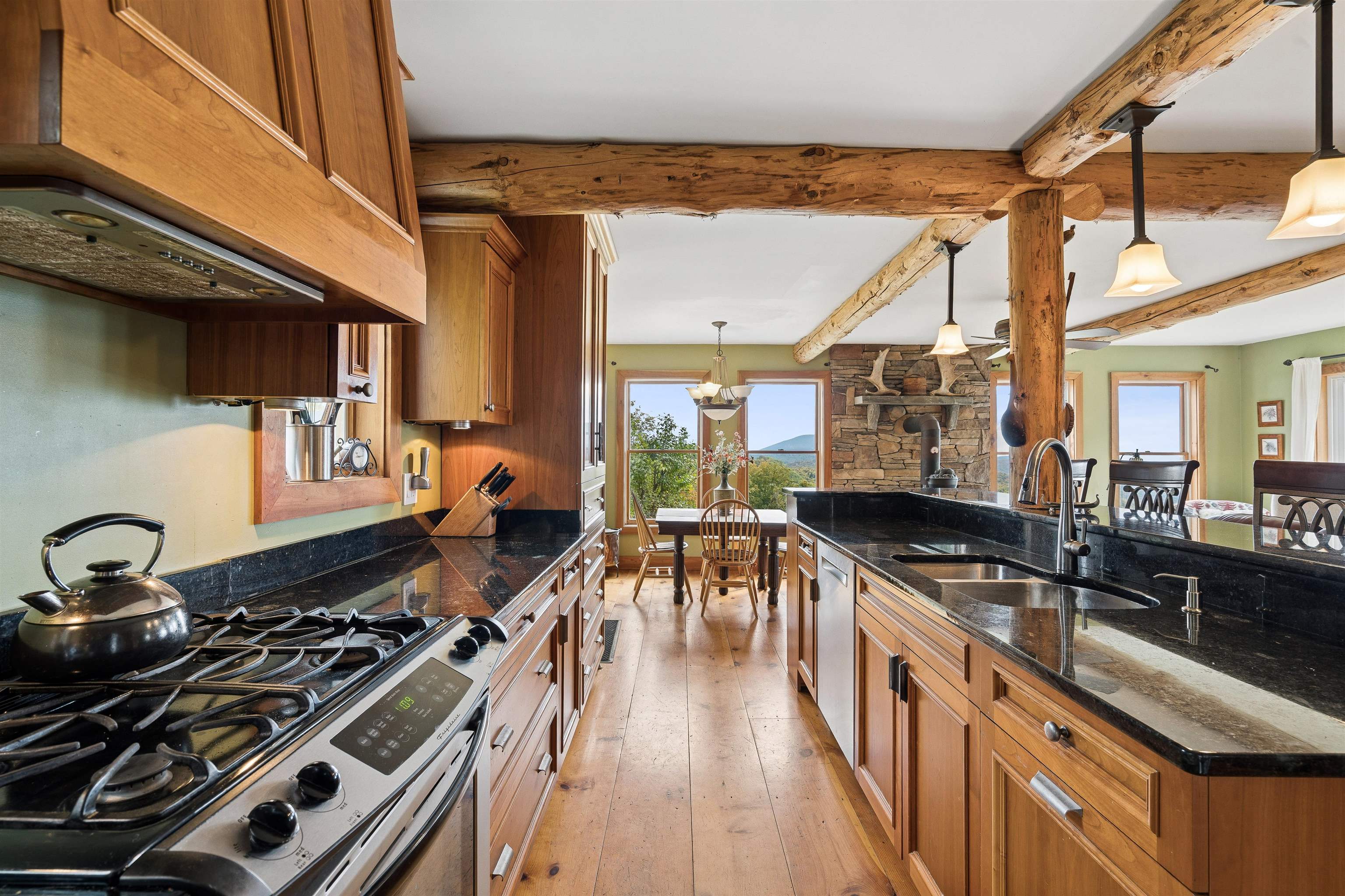 1783 Stone Chimney Road Property Photo 15