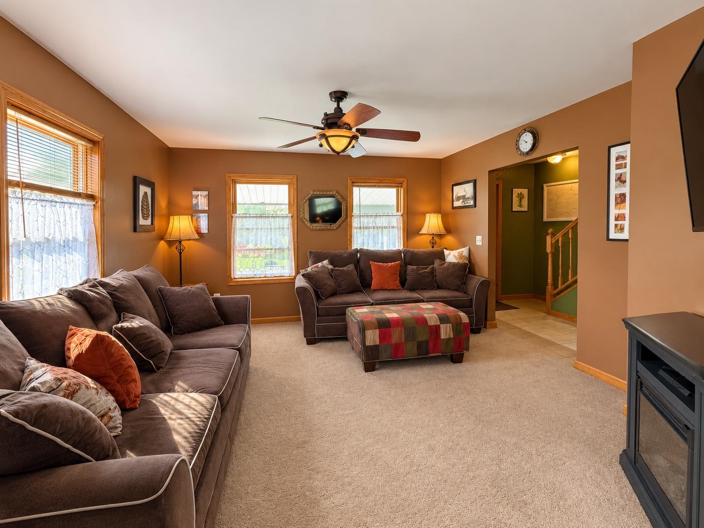 53 Countryside Drive Property Photo 10