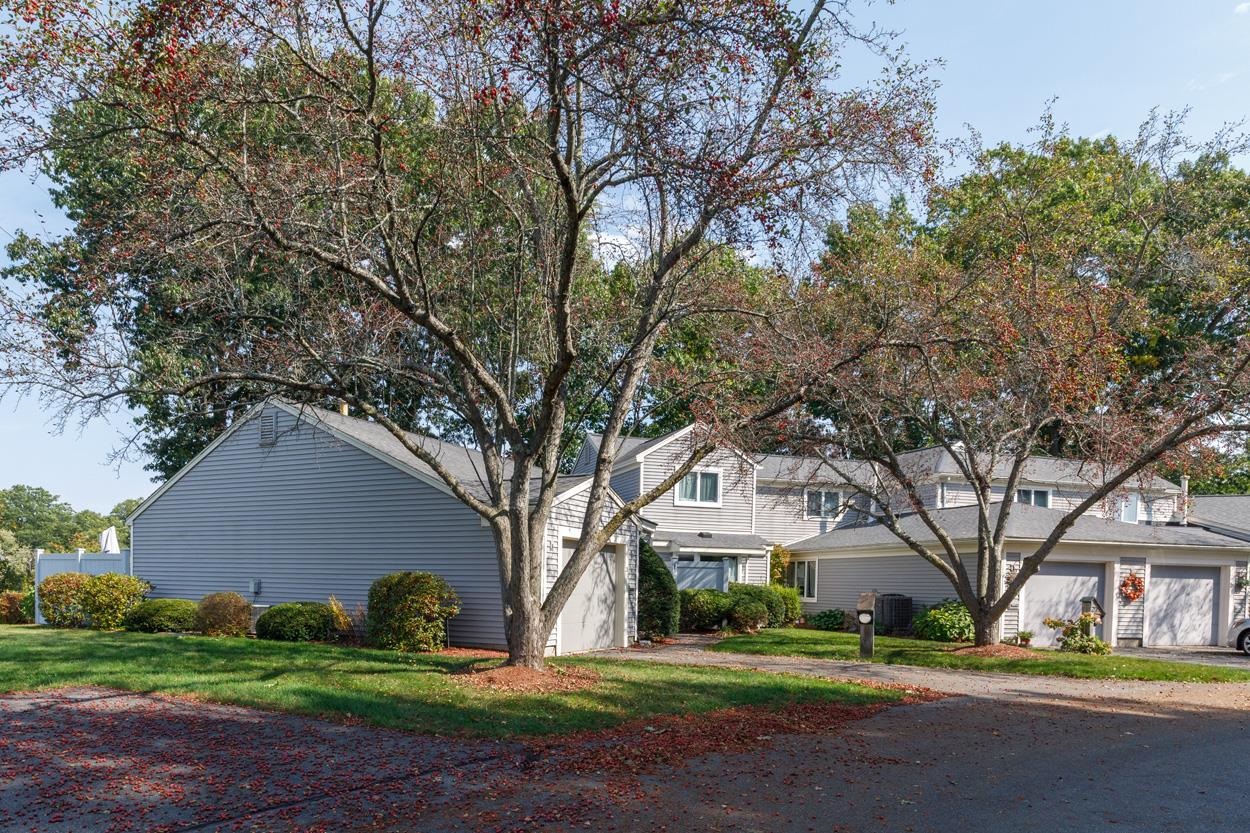 28 Walden Pond Drive Property Photo 1