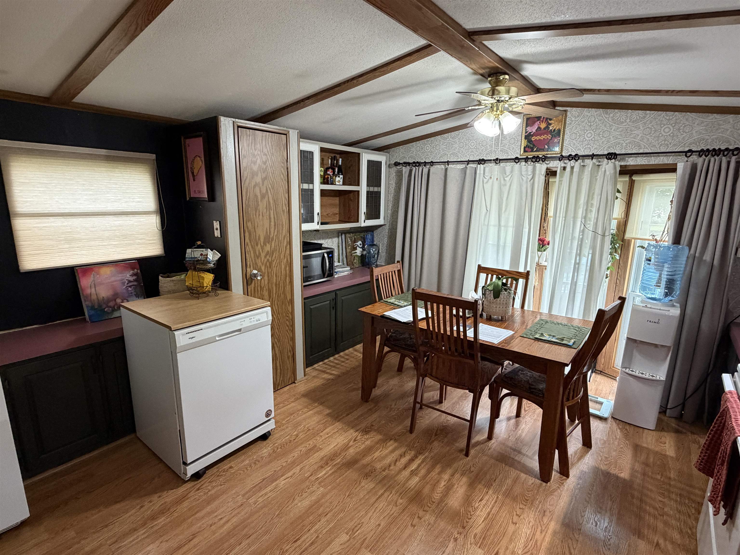 46 Monarch Court Property Photo 6