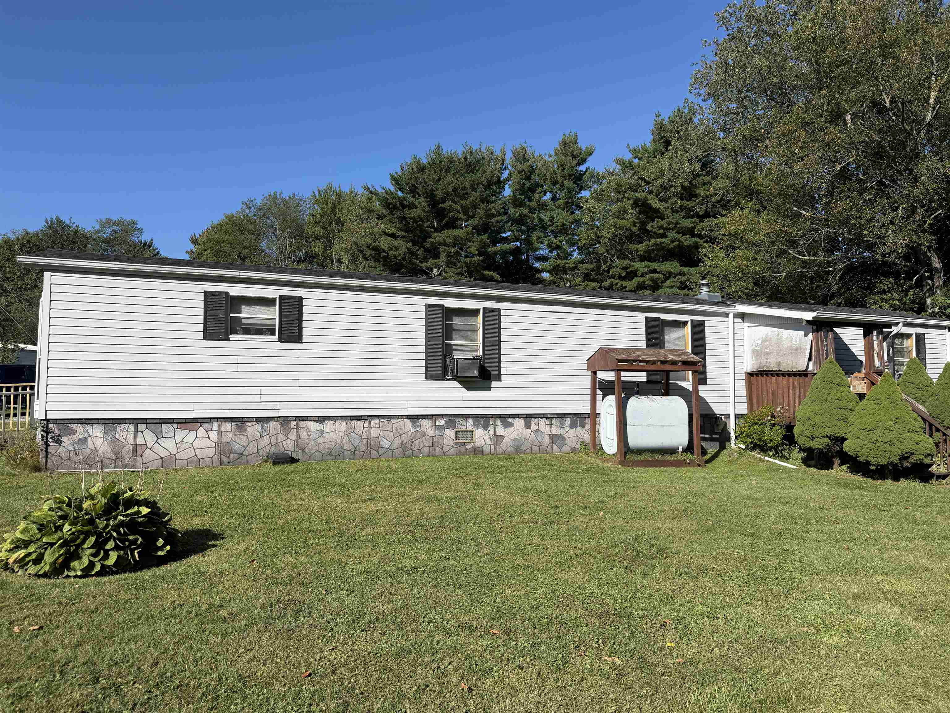 46 Monarch Court Property Photo 19