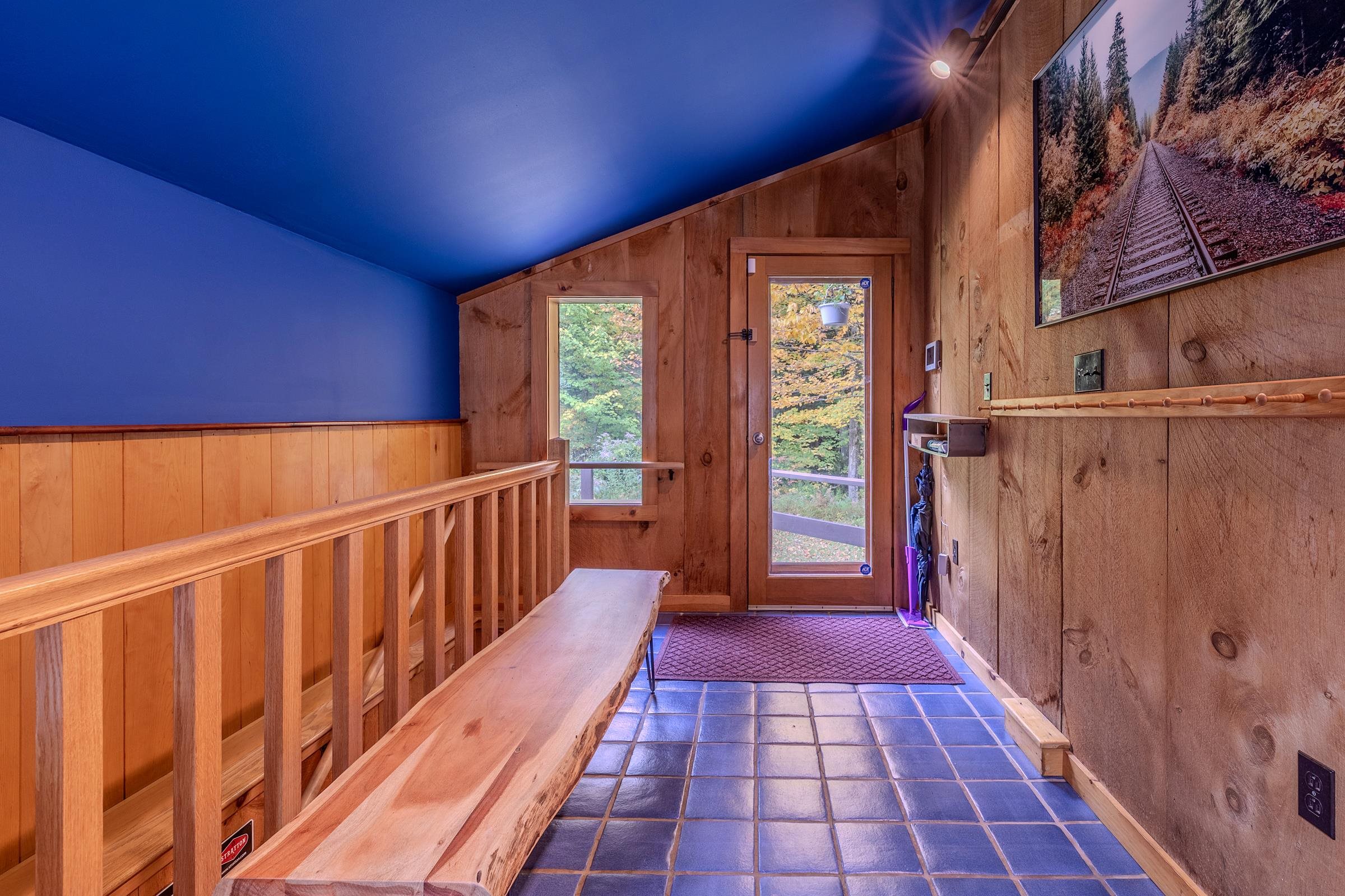 628 Moss Brook Road Property Photo 4