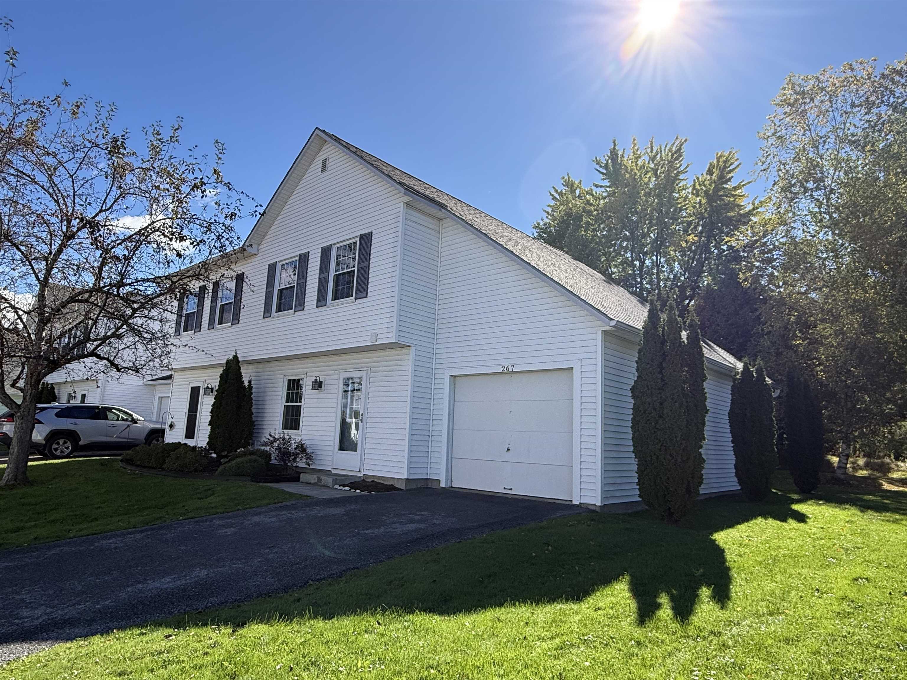 267 Eastview Circle Property Photo 1