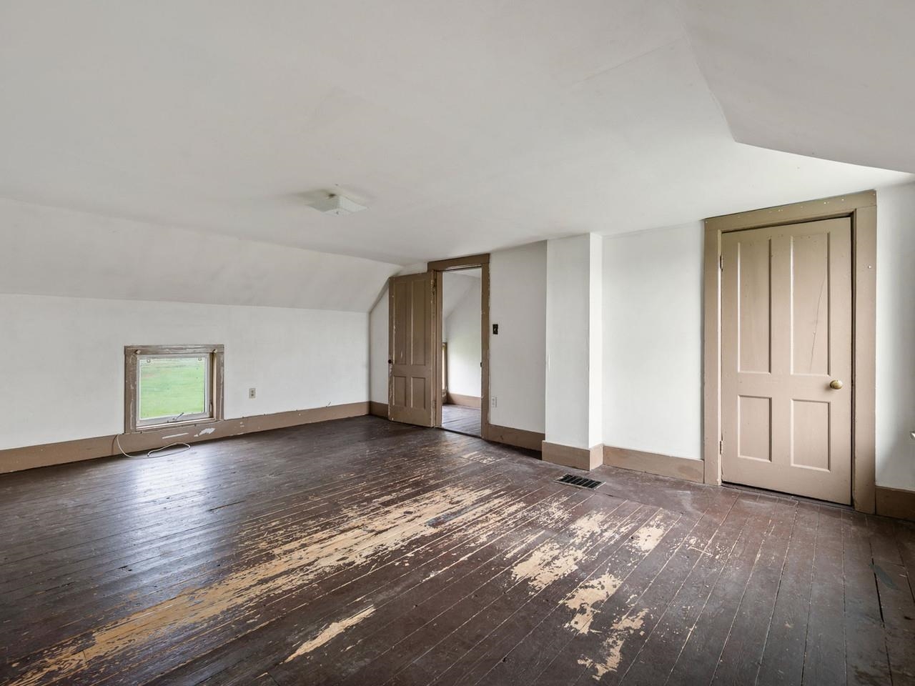 2283 Jersey Street South Property Photo 20