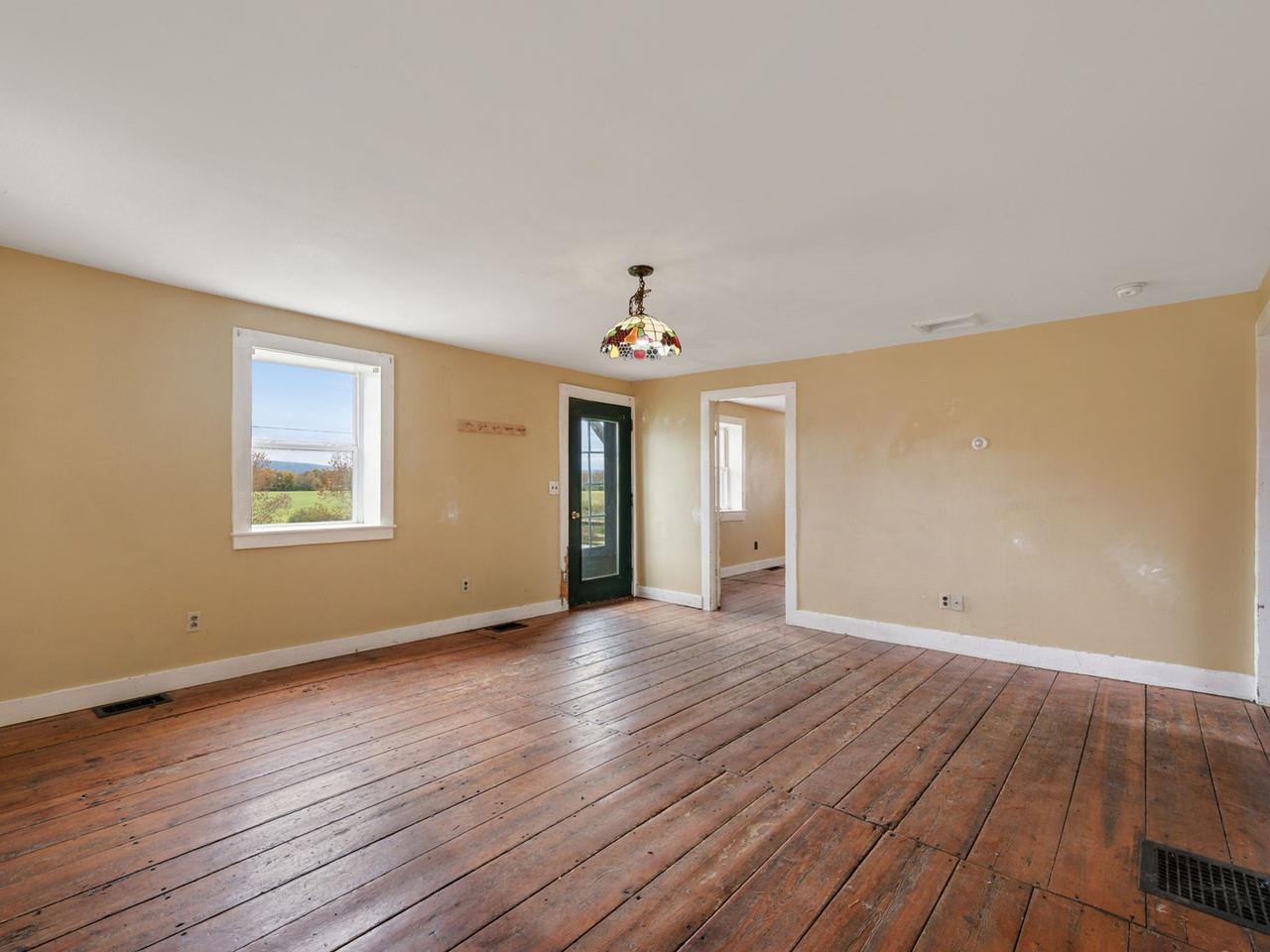 2283 Jersey Street South Property Photo 27