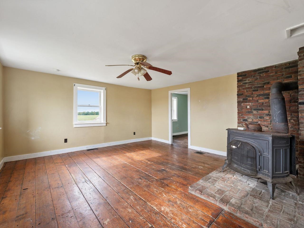 2283 Jersey Street South Property Photo 32