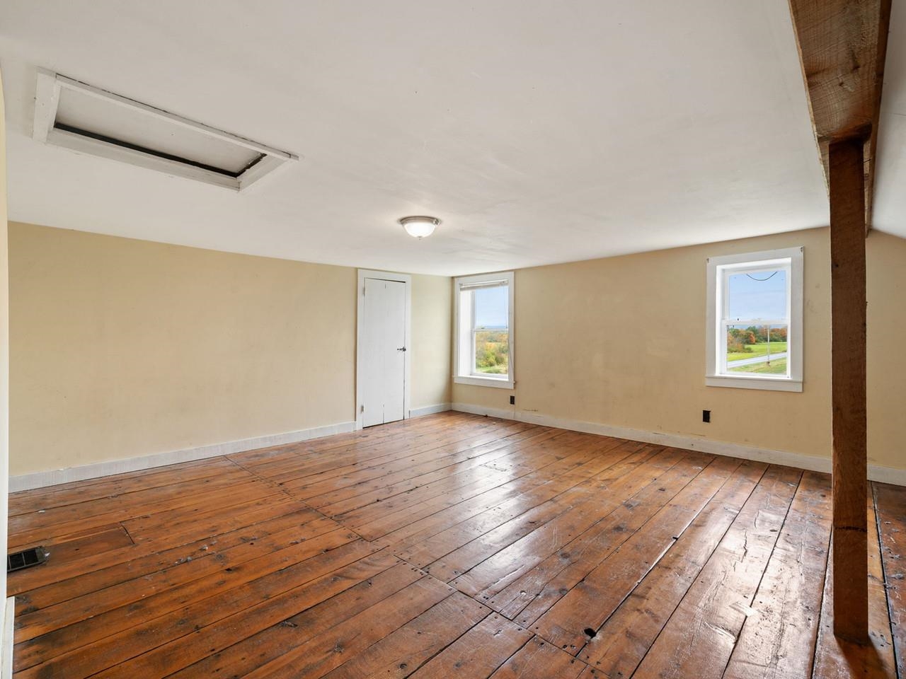 2283 Jersey Street South Property Photo 40